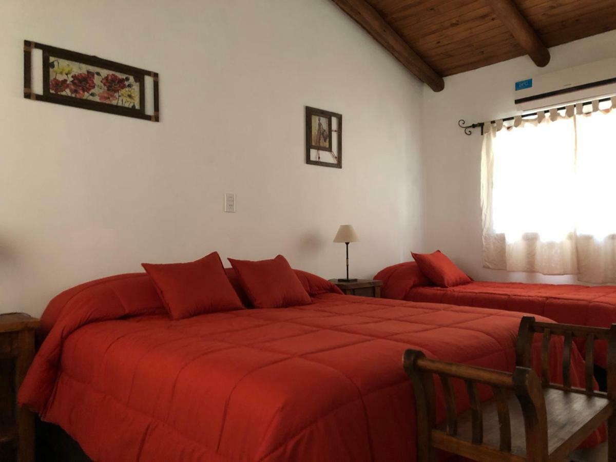 Posada Che Teindy Колонія-Карлос-Пельєґріні Екстер'єр фото